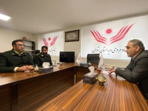 مشارکت خیرین فراجا در پرداخت بدهی یک زندانی نیازمند